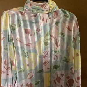 Vintage Lady Manhattan blouse